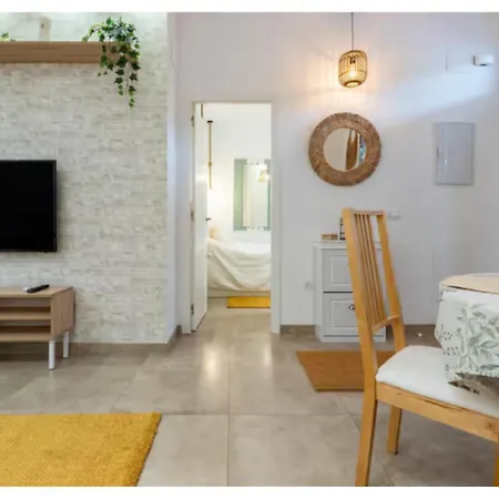 Se Alquila En Boliches דירה *