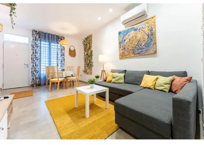 Se Alquila En Boliches フエンヒロラ